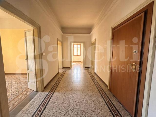 Appartamento in vendita a Zona Centro, Brescia