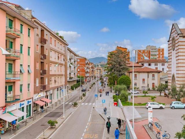 Appartamento in vendita a Zona Sud, Brescia