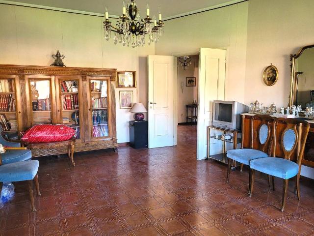 Appartamento in vendita a Zona Ovest, Brescia