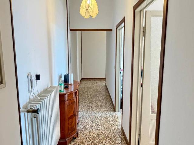 Appartamento in vendita a Zona Ovest, Brescia