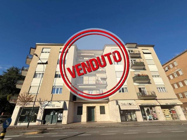 Appartamento in vendita a Zona Centro, Brescia