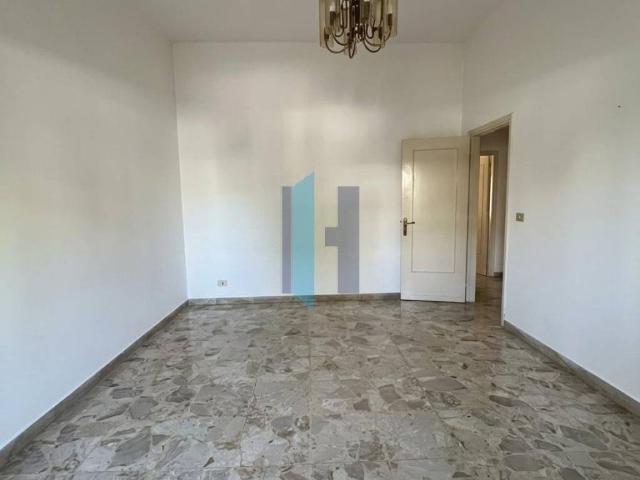 Appartamento in vendita a Zona Sud, Brescia