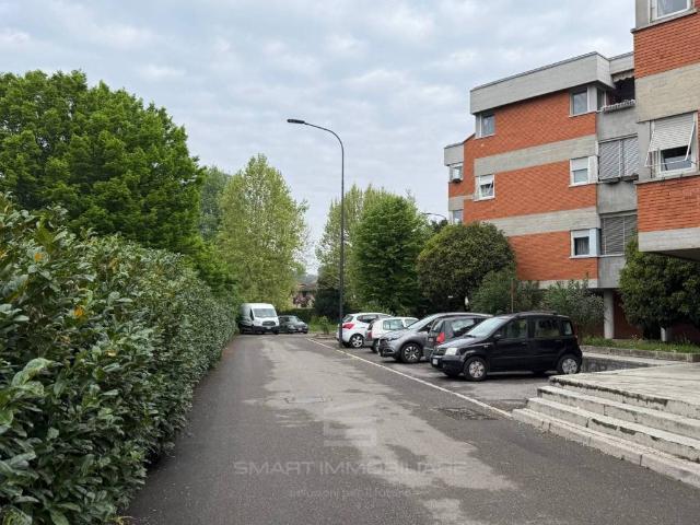 Appartamento in vendita a Zona Ovest, Brescia