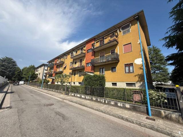 Appartamento in vendita a Zona Sud, Brescia