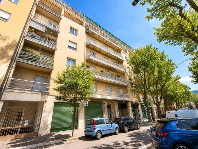 Appartamento in vendita a Zona Nord, Brescia