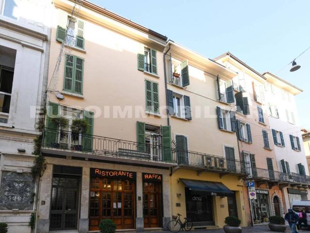 Appartamento in vendita a Brescia Antica, Brescia