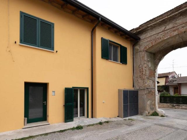 Appartamento in vendita a Zona Est, Brescia