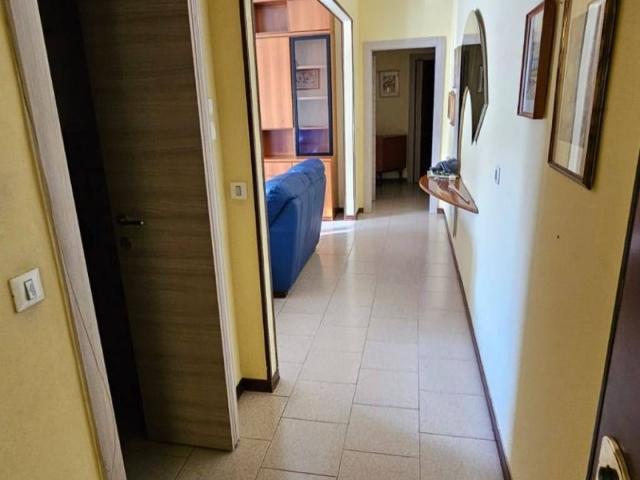 Appartamento in vendita a Zona Ovest, Brescia