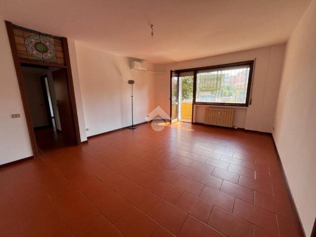 Appartamento in vendita a Zona Sud, Brescia
