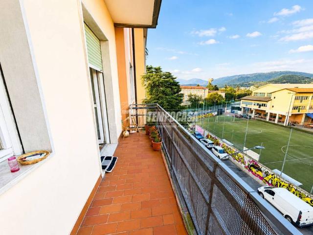 Appartamento in vendita a Zona Ovest, Brescia