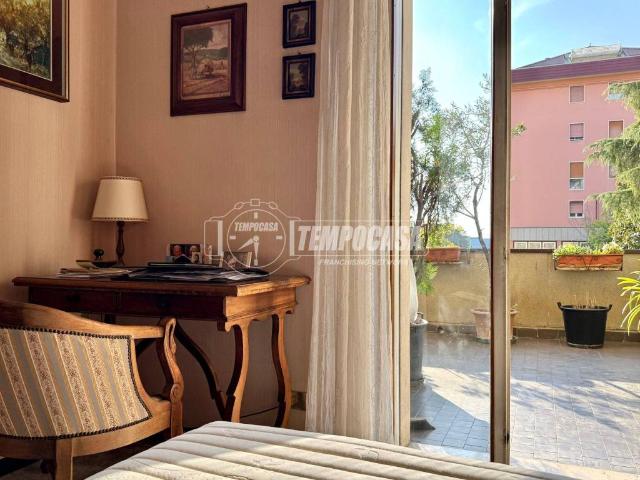 Appartamento in vendita a Zona Sud, Brescia
