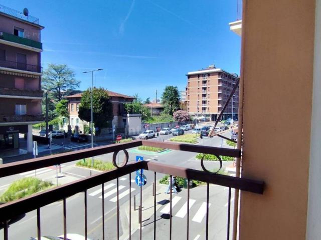 Appartamento in vendita a Zona Sud, Brescia