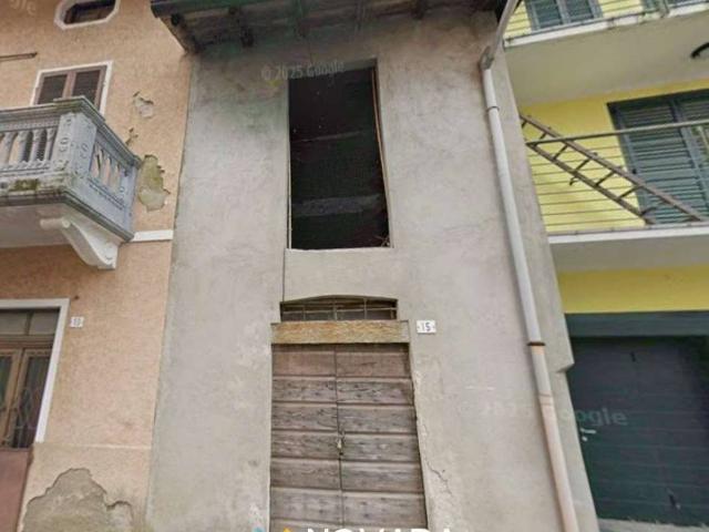 Appartamento in vendita a Briga Novarese, Novara