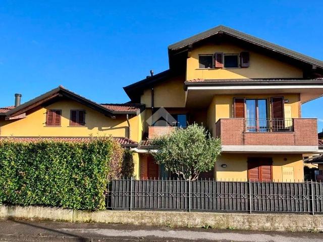 Appartamento in vendita a Brignano Gera D'adda, Lombardia