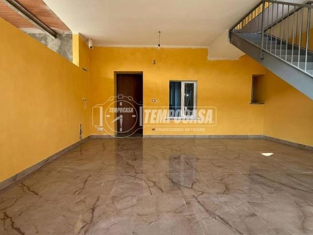 Appartamento in vendita a Brignano Gera D'adda, Lombardia