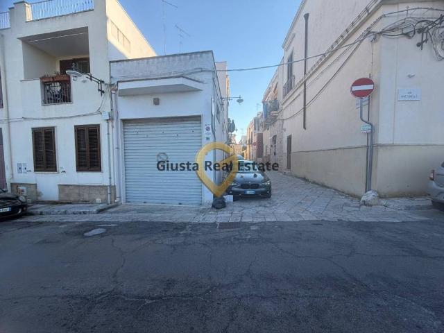 Appartamento in vendita a Centro, Puglia