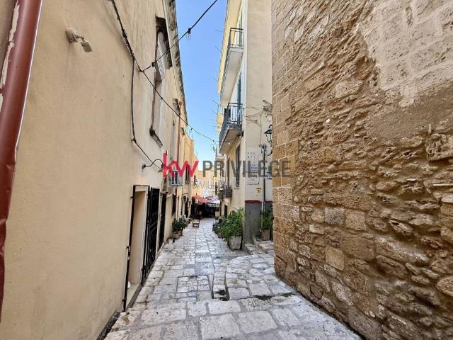 Appartamento in vendita a Centro, Puglia