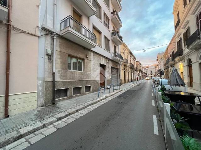 Appartamento in vendita a Centro, Puglia