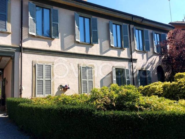 Appartamento in vendita a Briosco, Lombardia