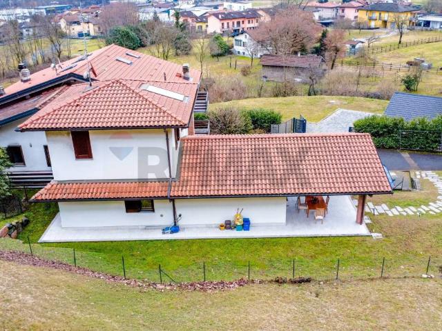 Appartamento in vendita a Comunità Montana Valli del Verbano, Brissago Valtravaglia