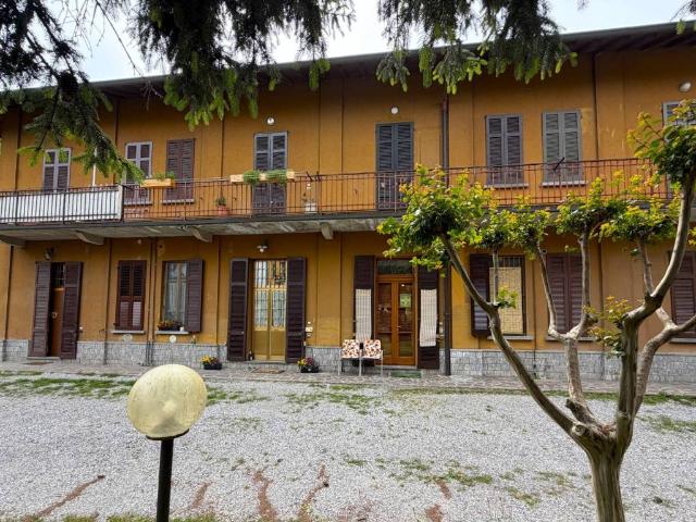 Appartamento in vendita a Brivio, Lombardia
