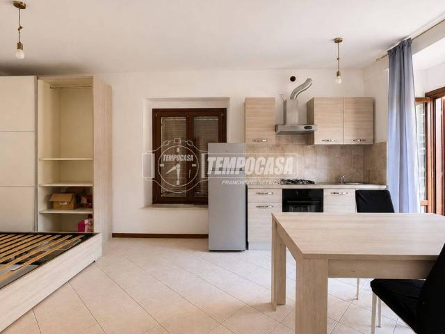 Appartamento in vendita a Brivio, Lombardia