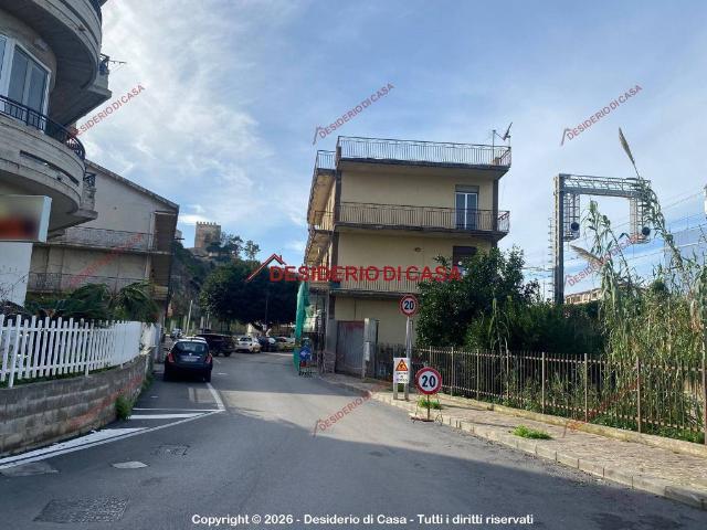 Appartamento in vendita a Brolo, Sicilia