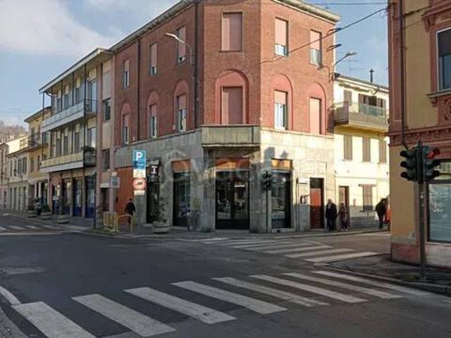 Appartamento in vendita a Broni, Lombardia
