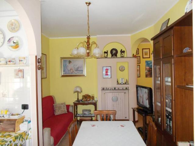 Appartamento in vendita a Broni, Lombardia