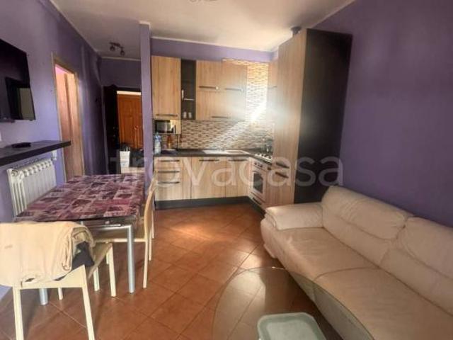 Appartamento in vendita a Broni, Lombardia