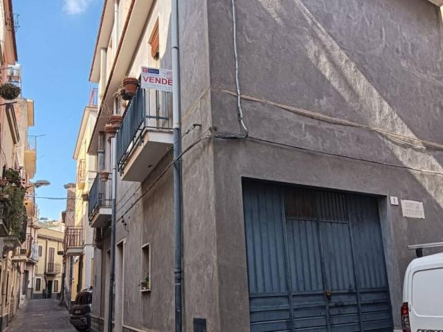 Appartamento in vendita a Bronte, Sicilia