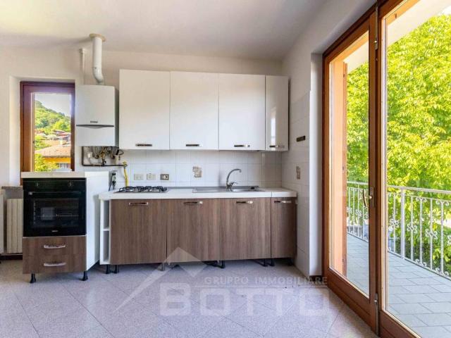 Appartamento in vendita a Brovello-Carpugnino, Piemonte