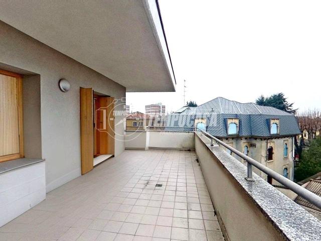 Appartamento in vendita a Moncucco, Brugherio