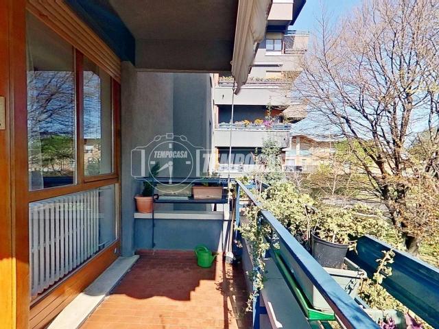 Appartamento in vendita a Brugherio, Lombardia