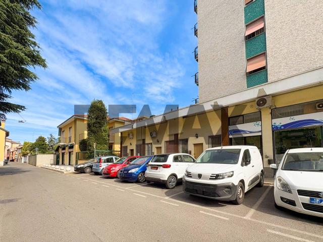 Appartamento in vendita a Brugherio, Lombardia