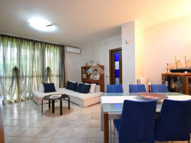 Appartamento in vendita a Moncucco, Brugherio