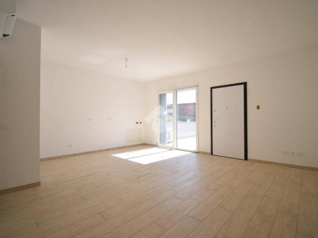 Appartamento in vendita a Brugherio, Lombardia