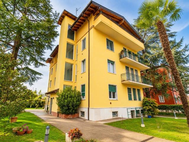 Appartamento in vendita a Brugherio, Lombardia