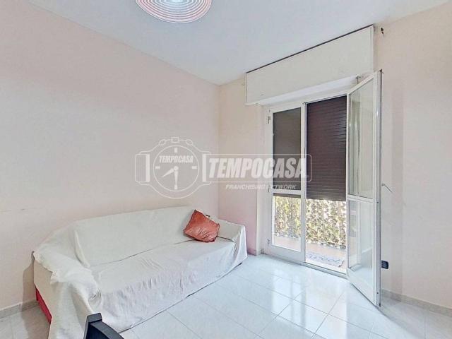 Appartamento in vendita a Brugherio, Lombardia