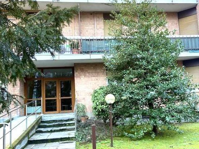 Appartamento in vendita a Brugherio, Lombardia