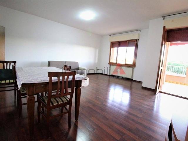 Appartamento in vendita a Brugherio, Lombardia