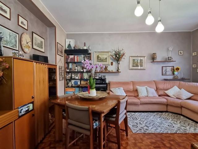Appartamento in vendita a Brugherio, Lombardia