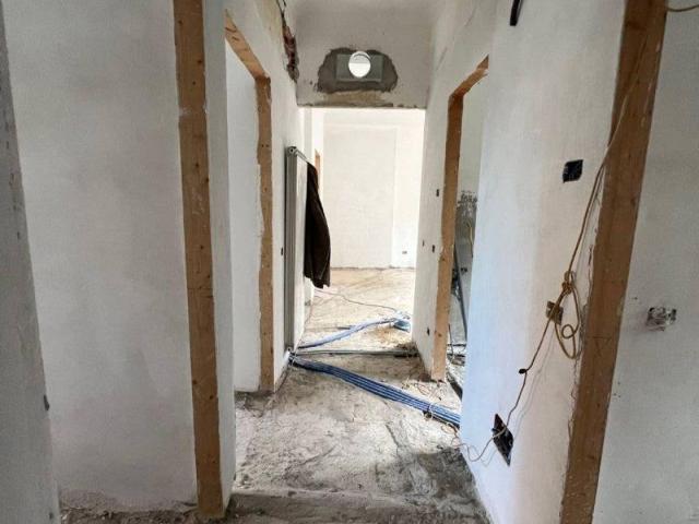 Appartamento in vendita a Brugherio, Lombardia