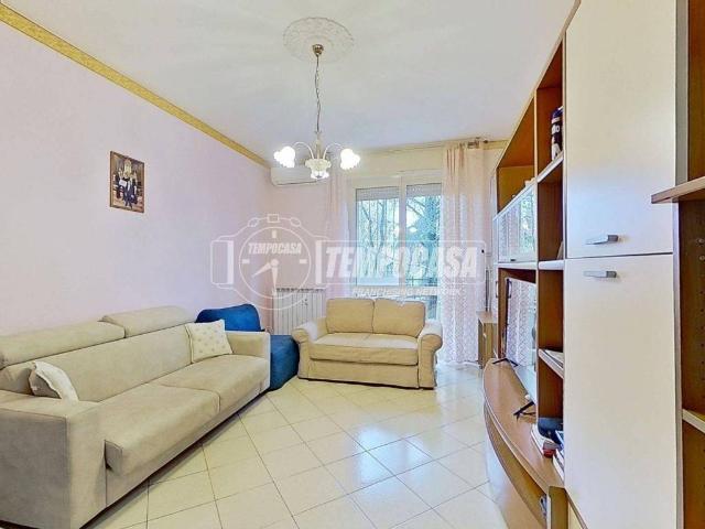 Appartamento in vendita a Brugherio, Lombardia