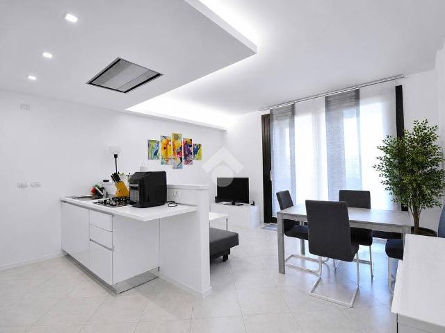 Appartamento in vendita a Moncucco, Brugherio