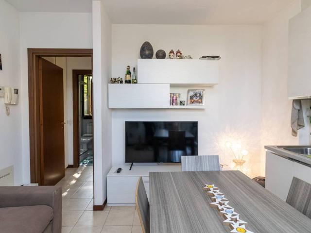 Appartamento in vendita a Moncucco, Brugherio