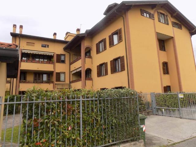 Appartamento in vendita a Brugherio, Lombardia