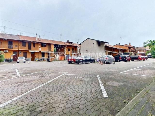 Appartamento in vendita a Moncucco, Brugherio
