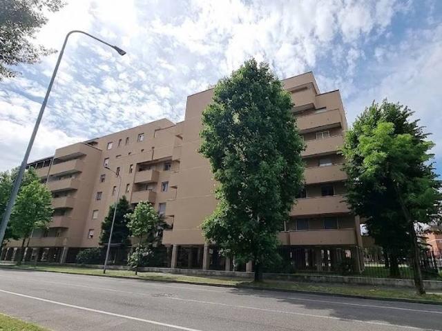 Appartamento in vendita a Brugherio, Lombardia