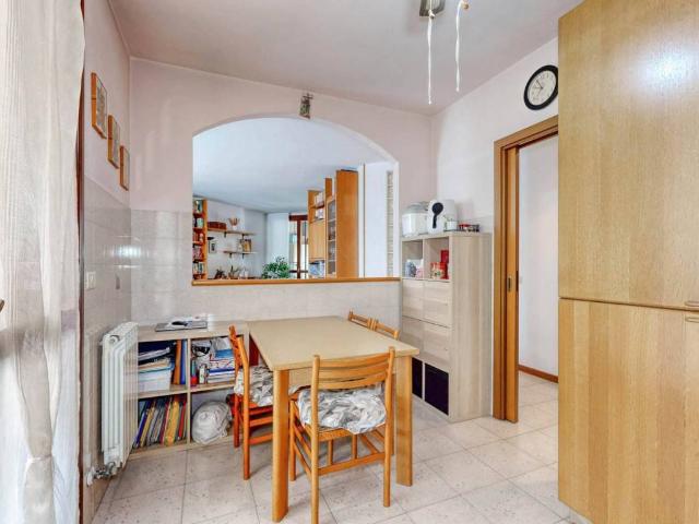 Appartamento in vendita a Moncucco, Brugherio